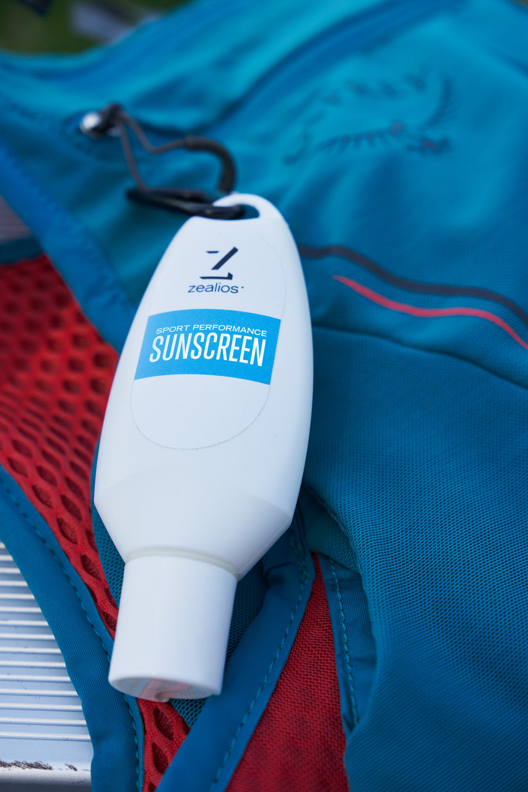 Refillable Travel Bottles - 2 pack – zealios, image size:1080x1619